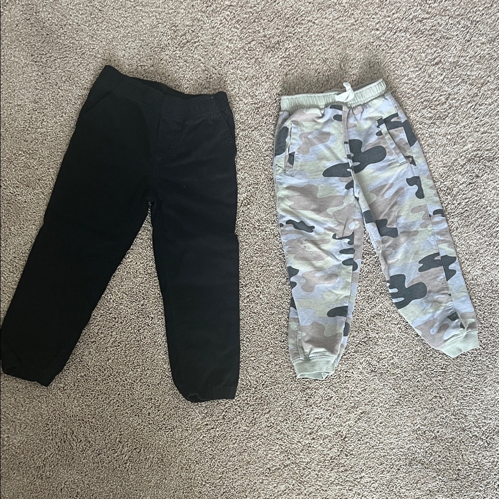 Kids' Black and Camouflage Jogger Set